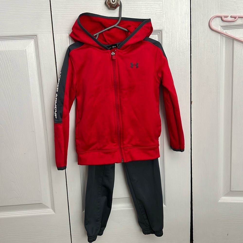 Under armour track suit sweatsuit